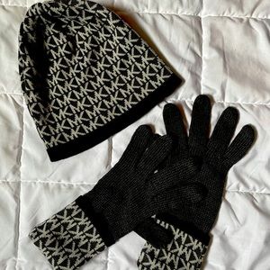 Hat and gloves